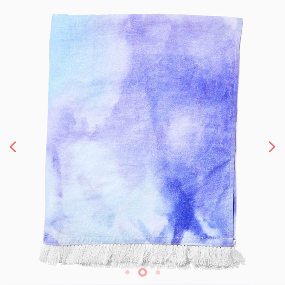 *NWOT* L*Space Tie-Dye Towel - Picture 2 of 9